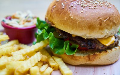 beef-bun-burger-1552641.jpg